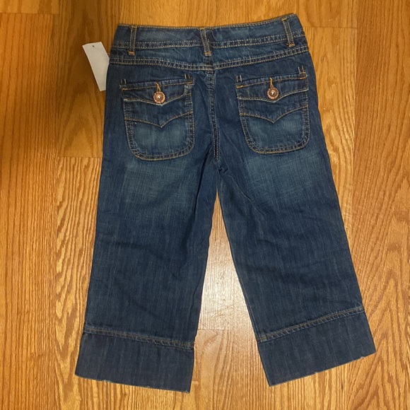 Old Navy denim capris size 8 - Picture 2 of 2